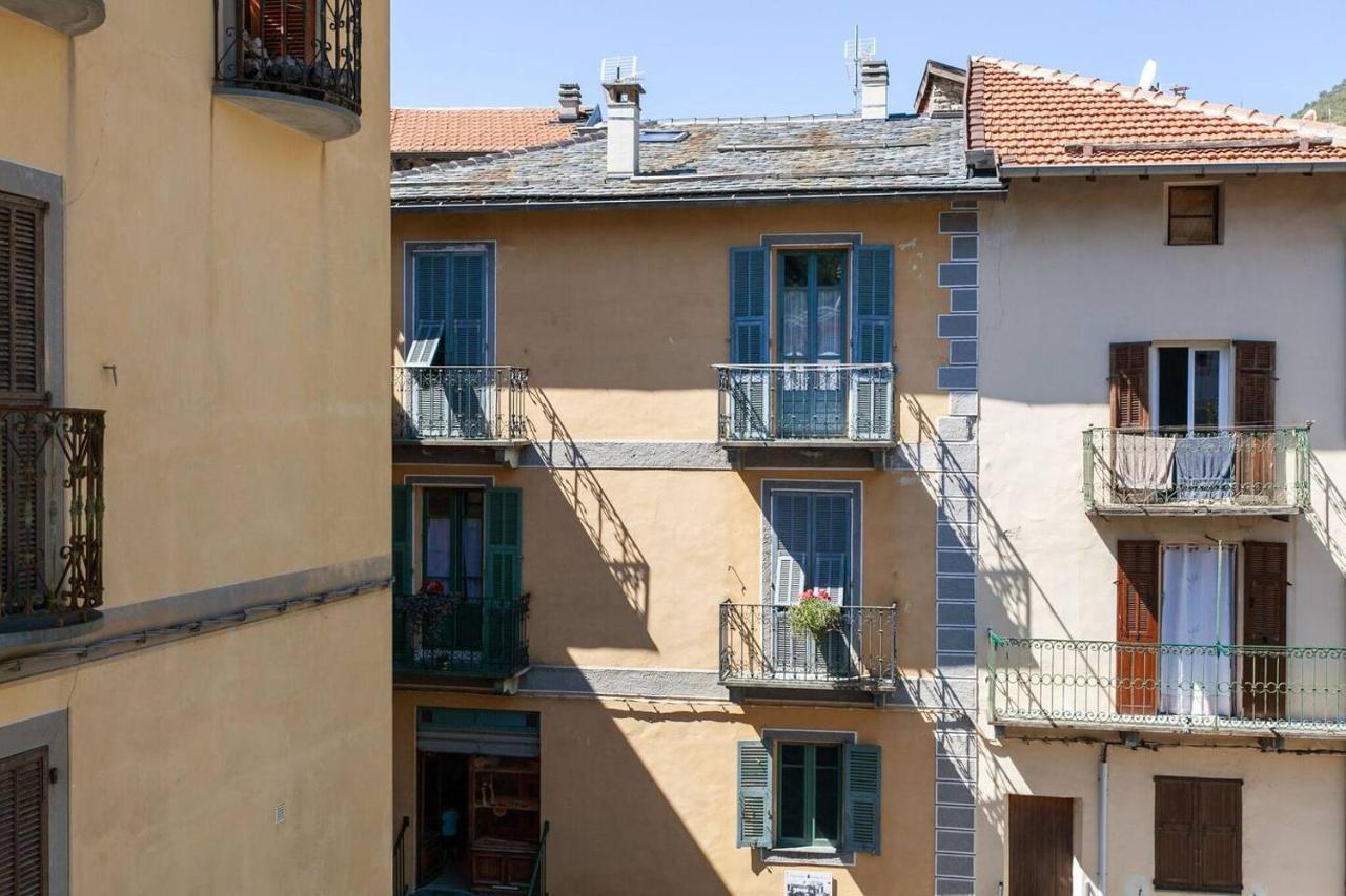 Sunny 1-Bed Apartment In Lovely Mountain Village La Brigue Exteriör bild