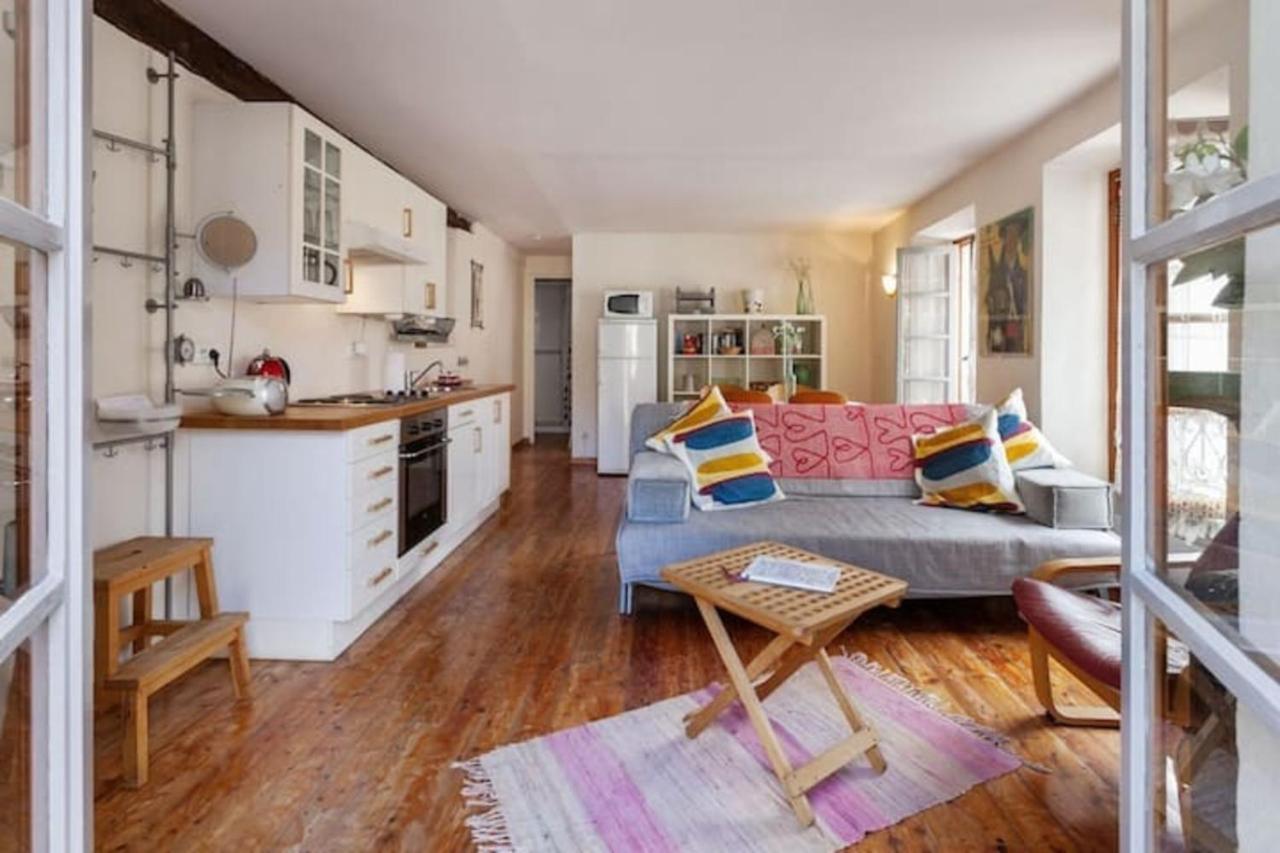 Sunny 1-Bed Apartment In Lovely Mountain Village La Brigue Exteriör bild